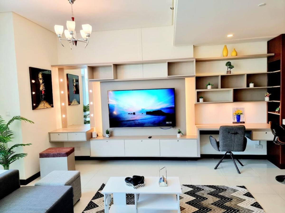 شقة Sea View Luxury Grey Studio المنامة المظهر الخارجي الصورة