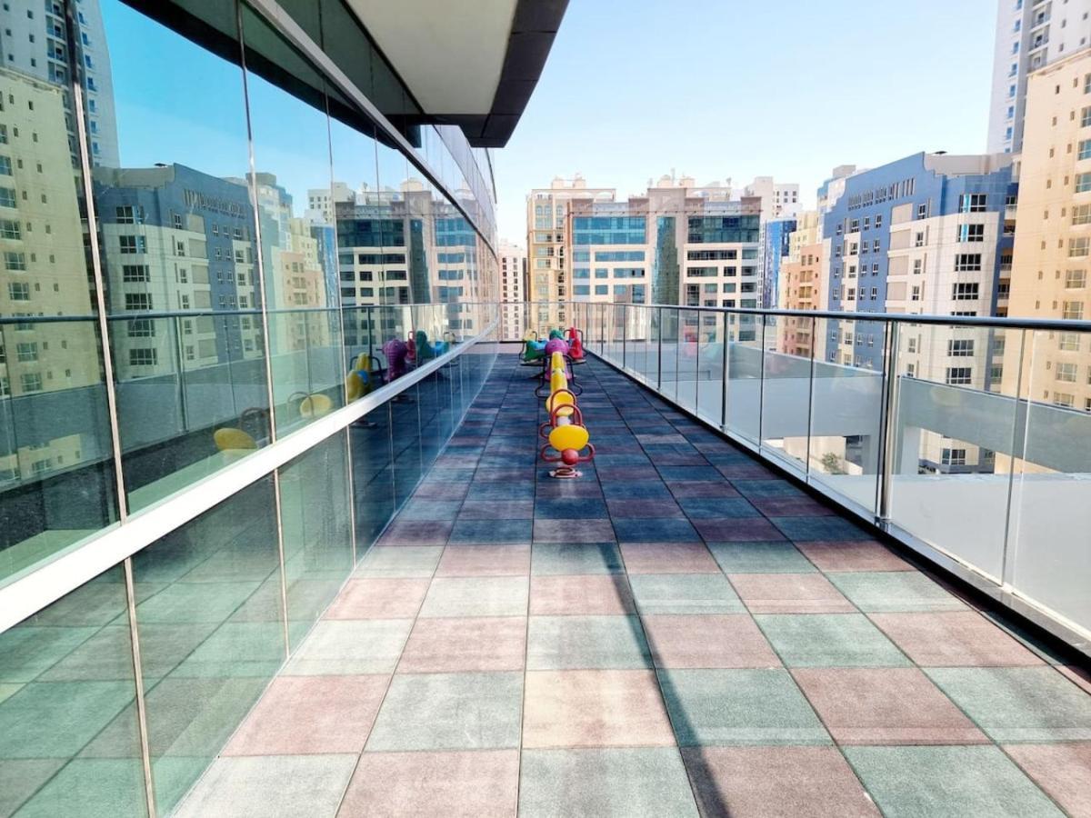 شقة Sea View Luxury Grey Studio المنامة المظهر الخارجي الصورة